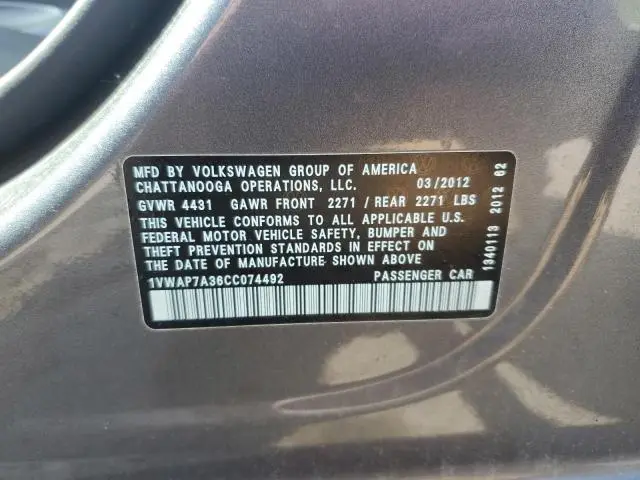 2012 VOLKSWAGEN PASSAT S  