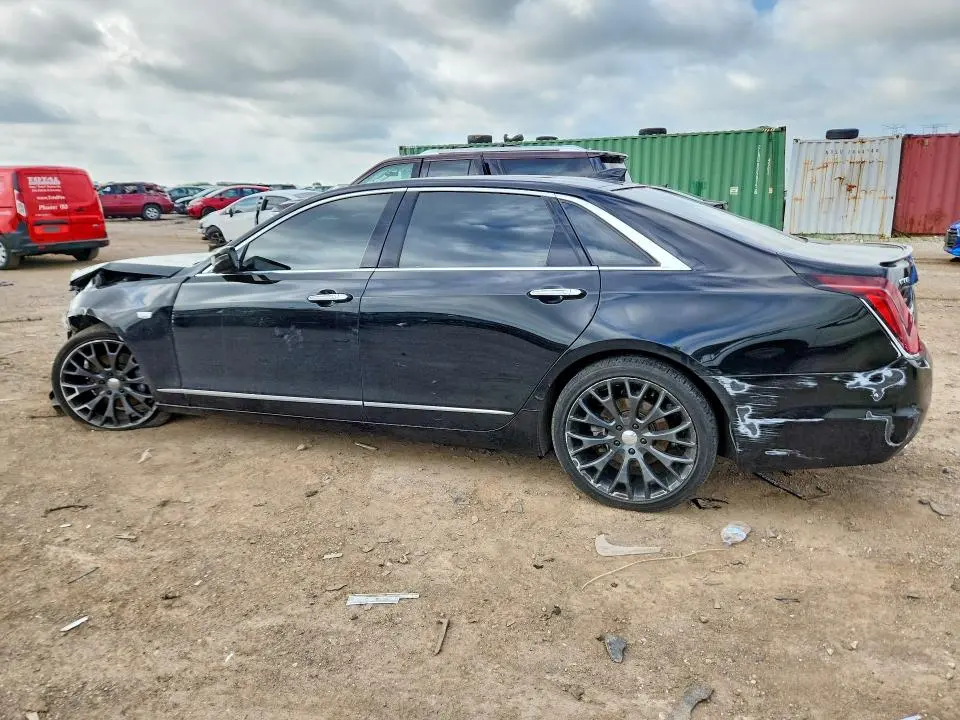 2018 CADILLAC CT6 LUXURY  