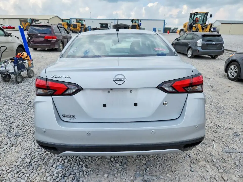 2023 NISSAN VERSA S  