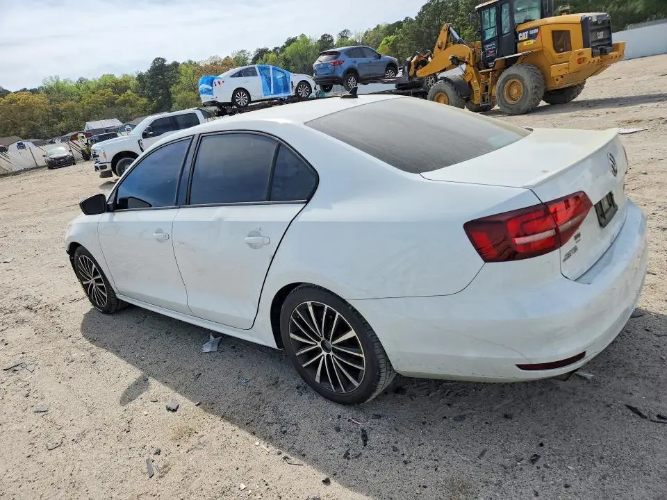 2016 VOLKSWAGEN JETTA SPORT  