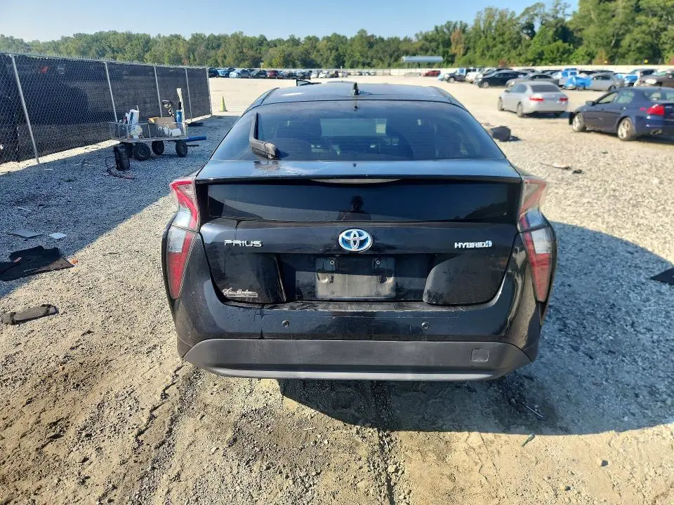 2018 TOYOTA PRIUS THREE  