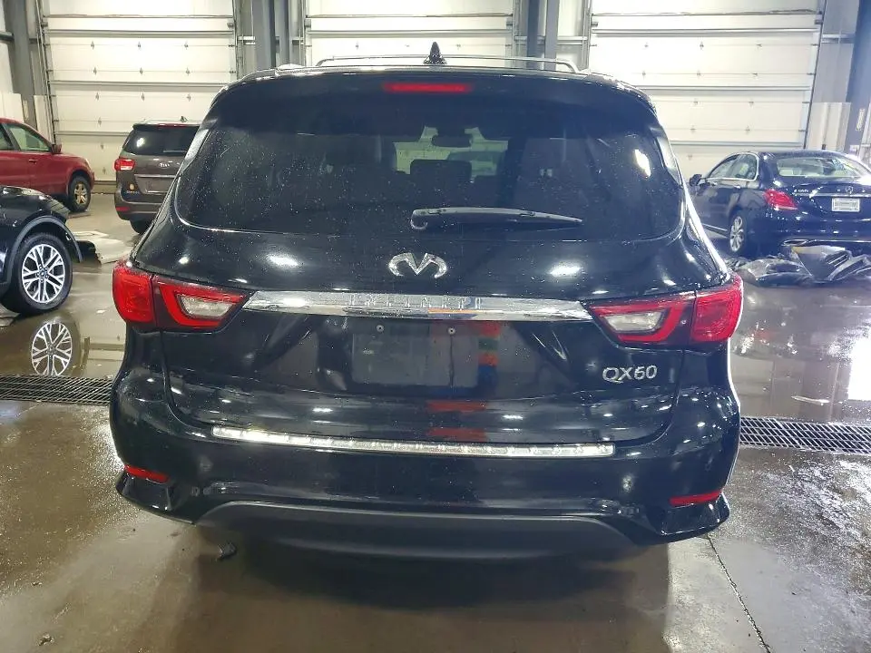 2018 INFINITI QX60 BASE  