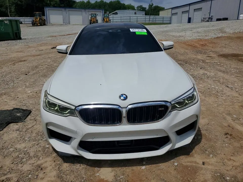 2018 BMW M5   