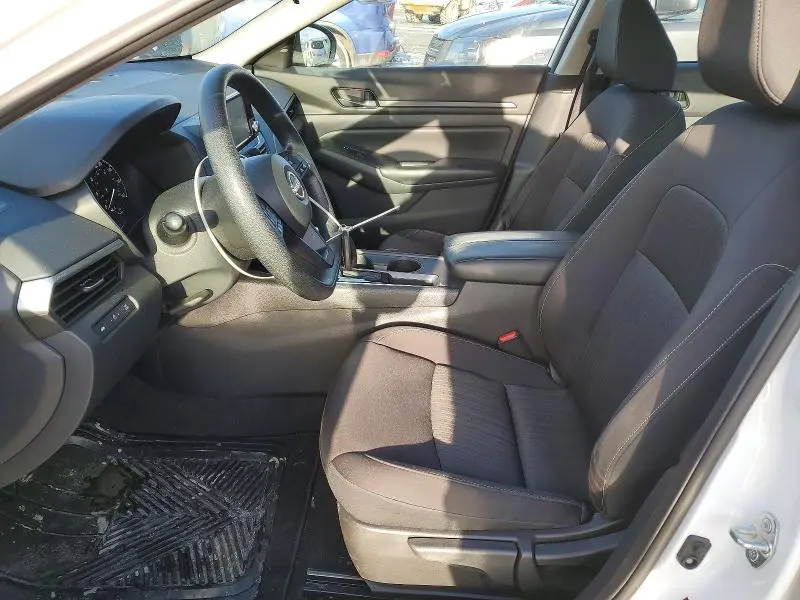 2024 NISSAN ALTIMA S  