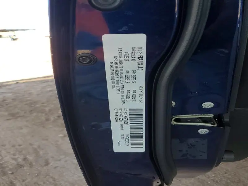 2015 CHRYSLER 300 LIMITED  