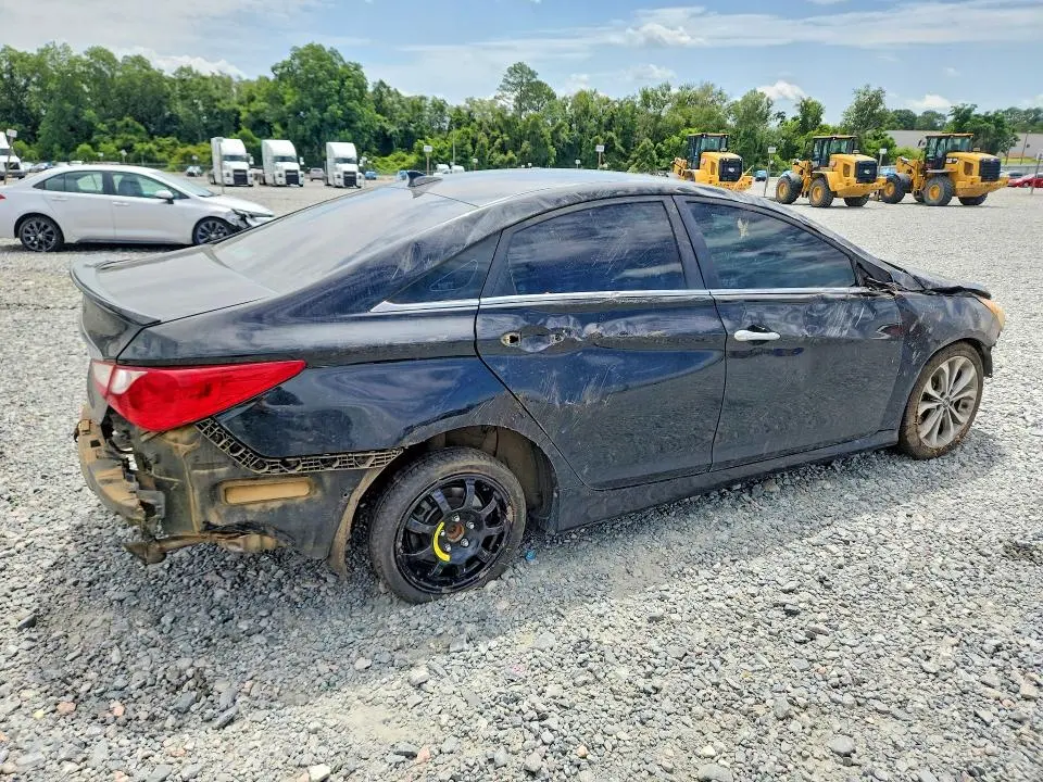 2014 HYUNDAI SONATA SE  
