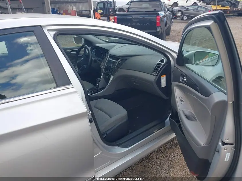 2013 HYUNDAI SONATA HYBRID  