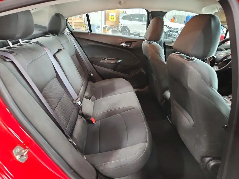 2017 CHEVROLET CRUZE LT  