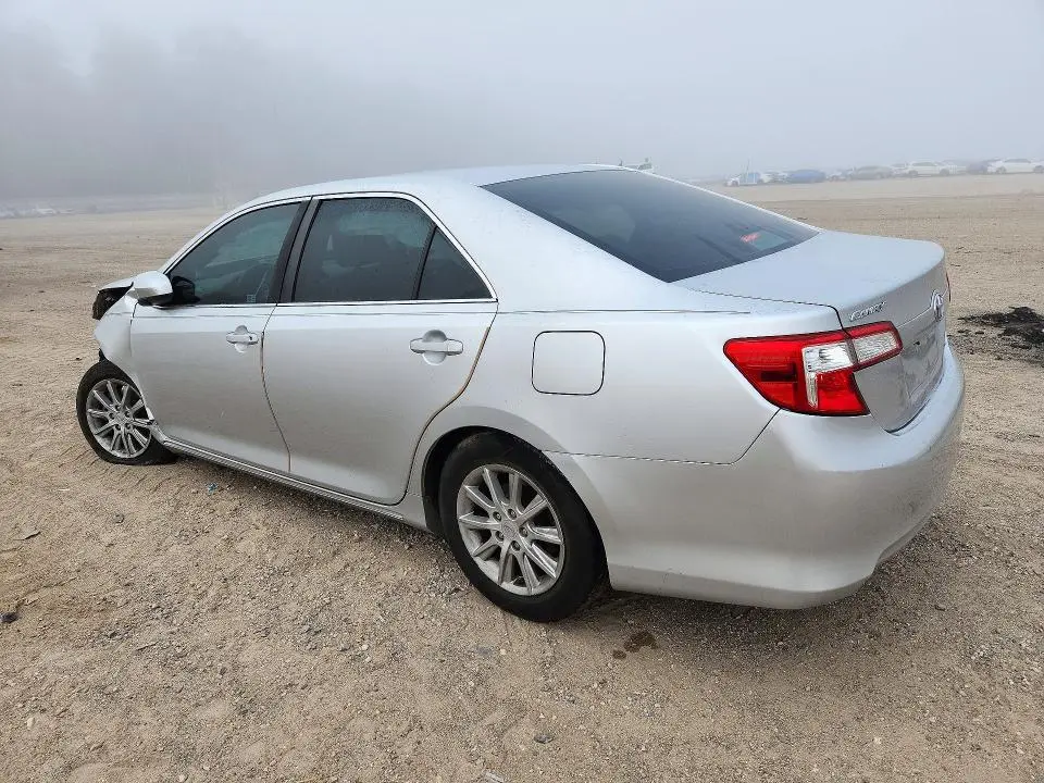 2012 TOYOTA CAMRY LE  