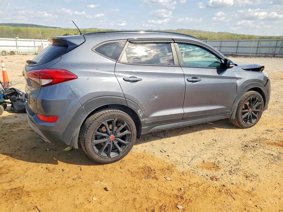 2017 HYUNDAI TUCSON NIGHT  