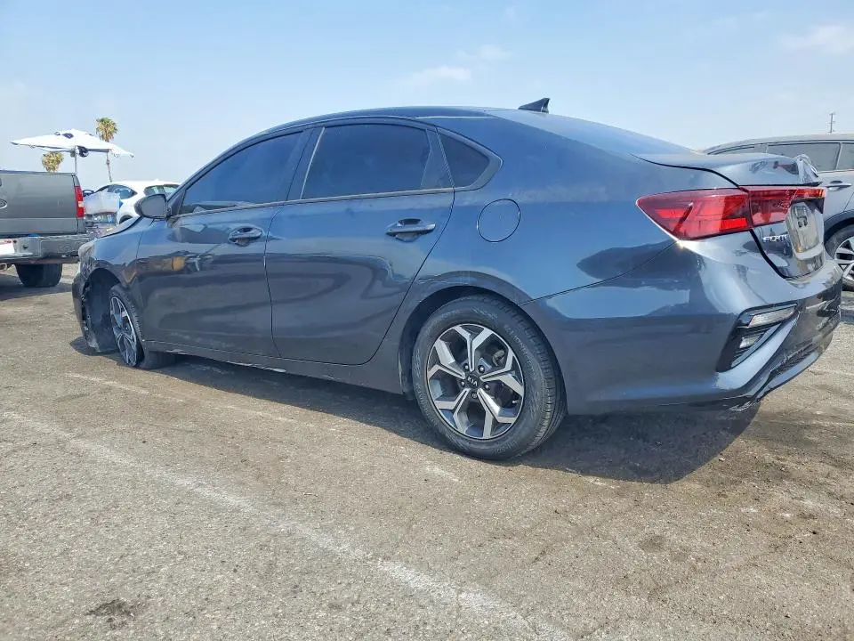2021 KIA FORTE LXS  
