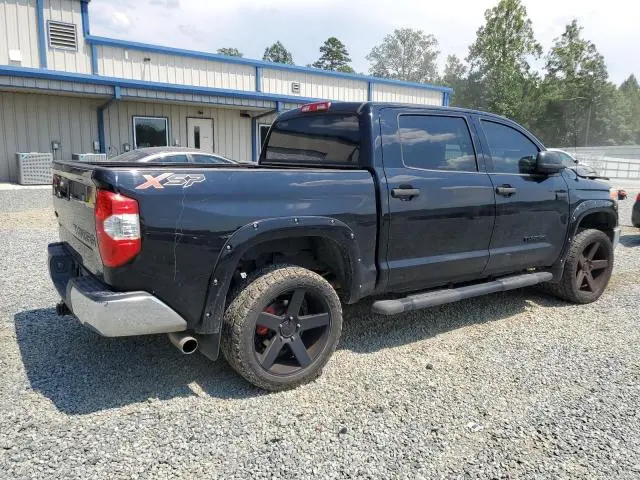 2017 TOYOTA TUNDRA CREWMAX SR5  