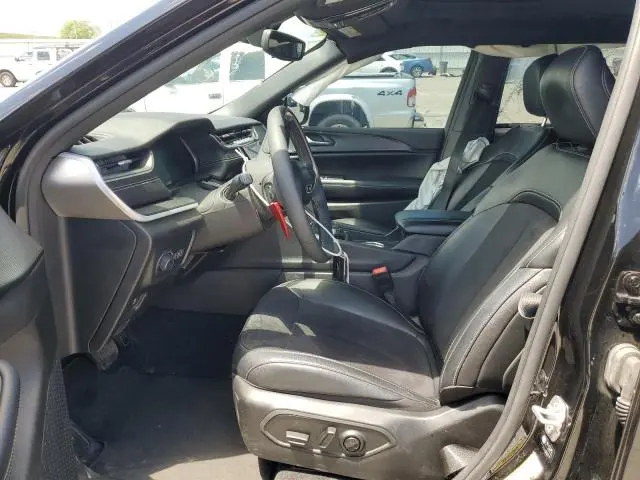 2024 JEEP GRAND CHEROKEE LAREDO  