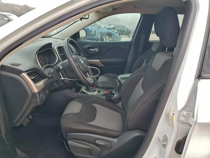 2017 JEEP CHEROKEE SPORT  