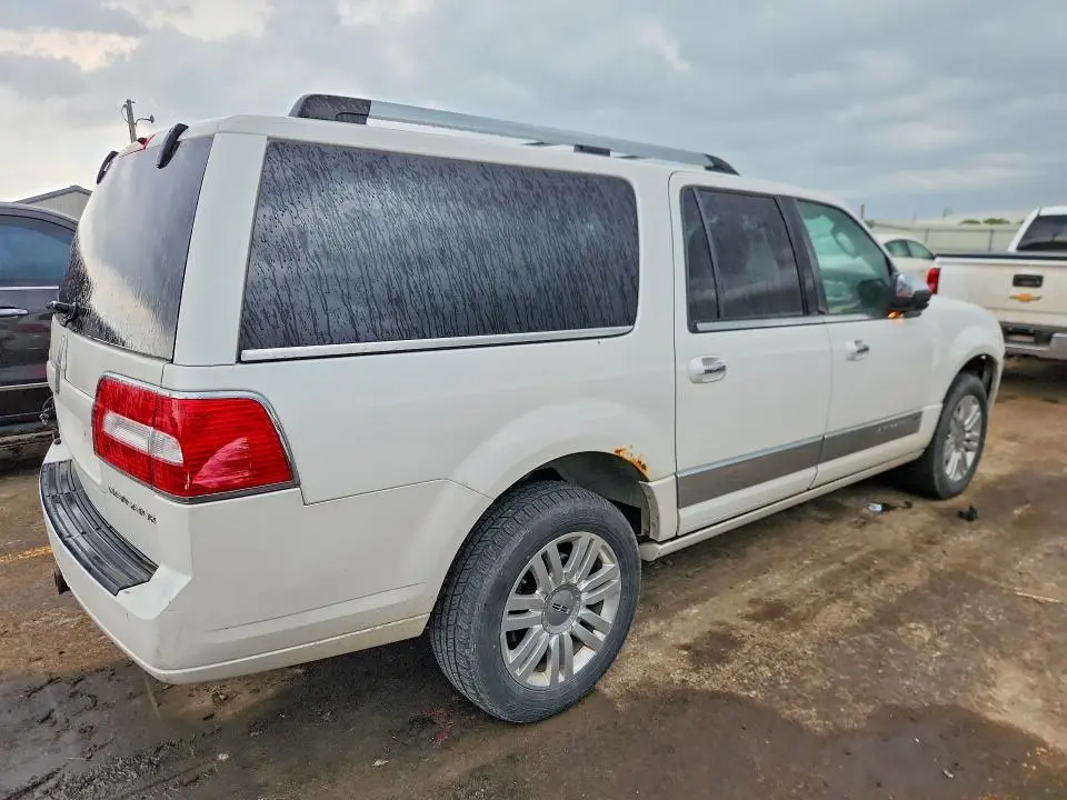 2013 LINCOLN NAVIGATOR L  