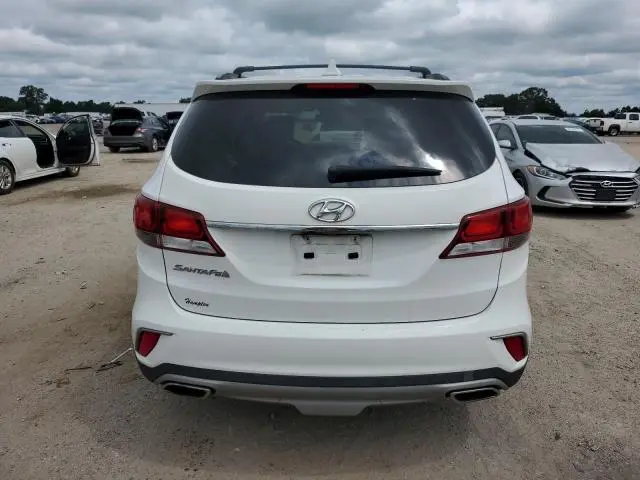 2018 HYUNDAI SANTA FE SE  