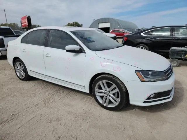 2017 VOLKSWAGEN JETTA SEL  