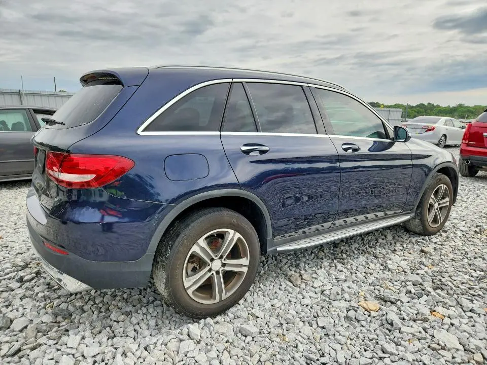 2017 MERCEDES-BENZ GLC 300  