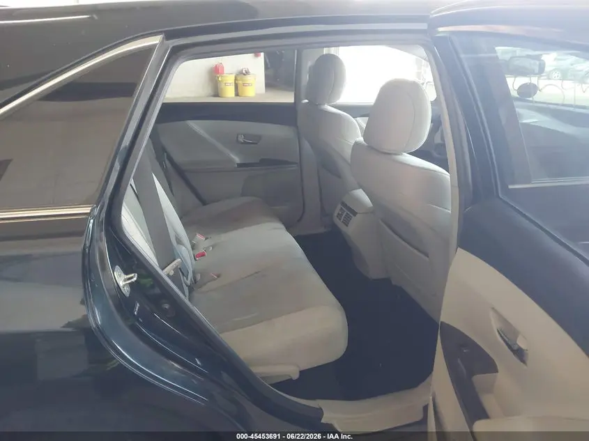 2013 TOYOTA VENZA LE