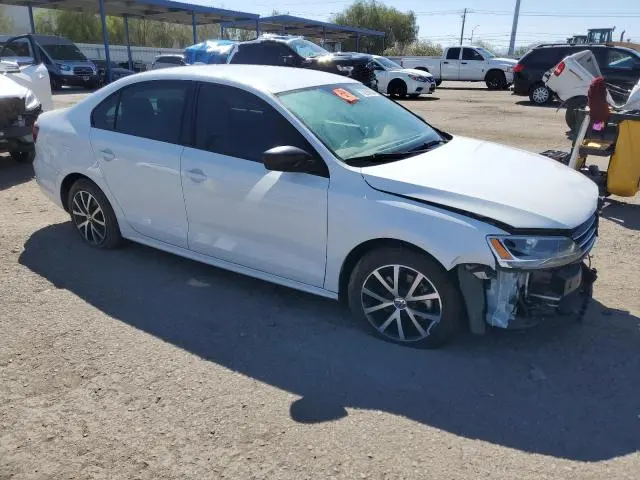 2016 VOLKSWAGEN JETTA SE  