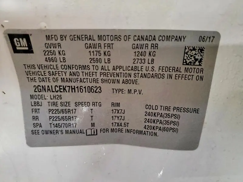 2017 CHEVROLET EQUINOX LT  