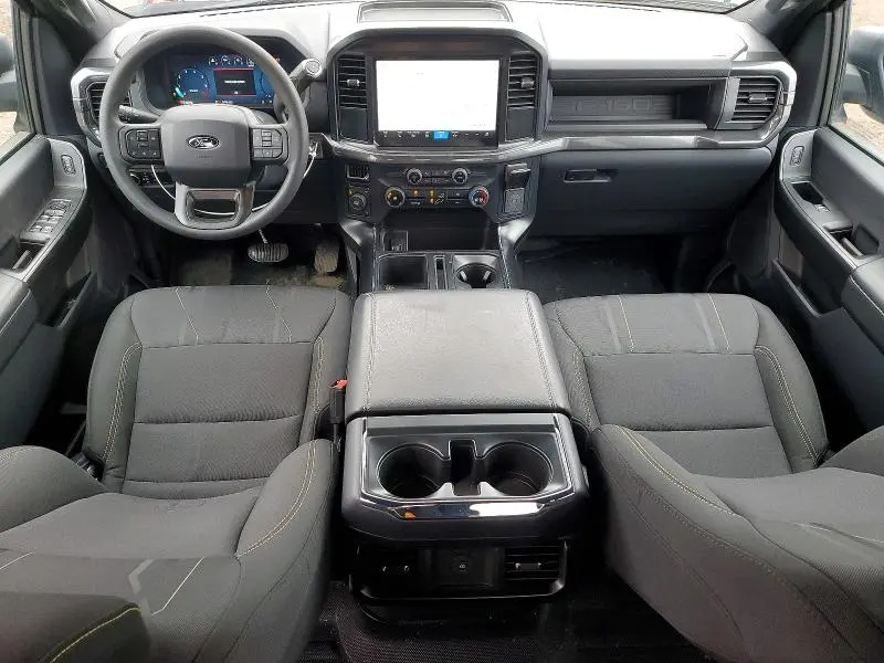 2025 FORD F150 STX  
