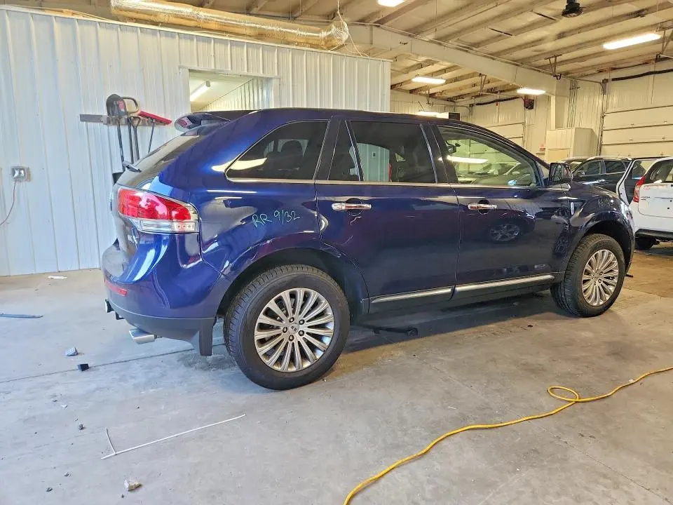 2011 LINCOLN MKX   