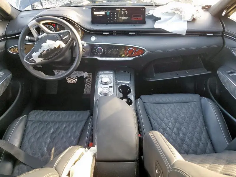 2024 GENESIS GV70 BASE  