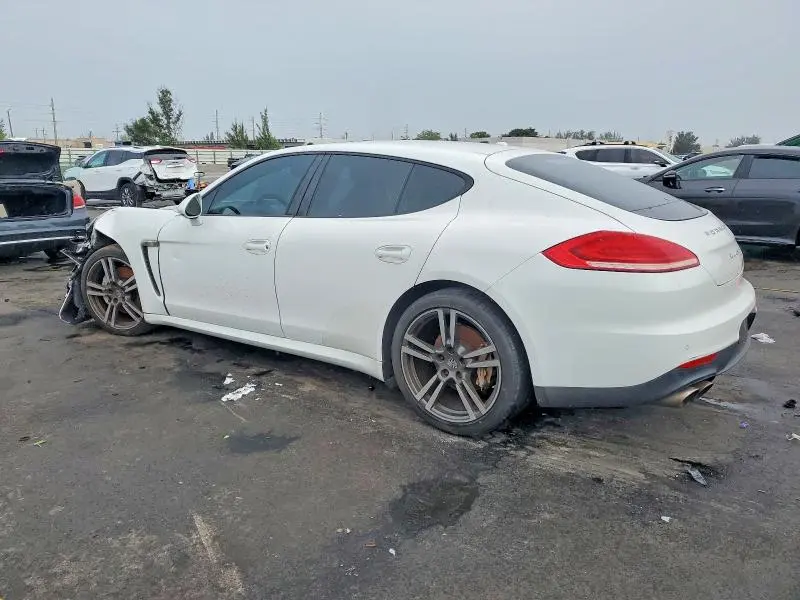 2014 PORSCHE PANAMERA S  