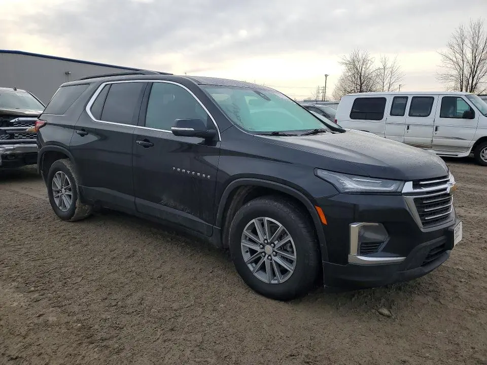2023 CHEVROLET TRAVERSE LT  