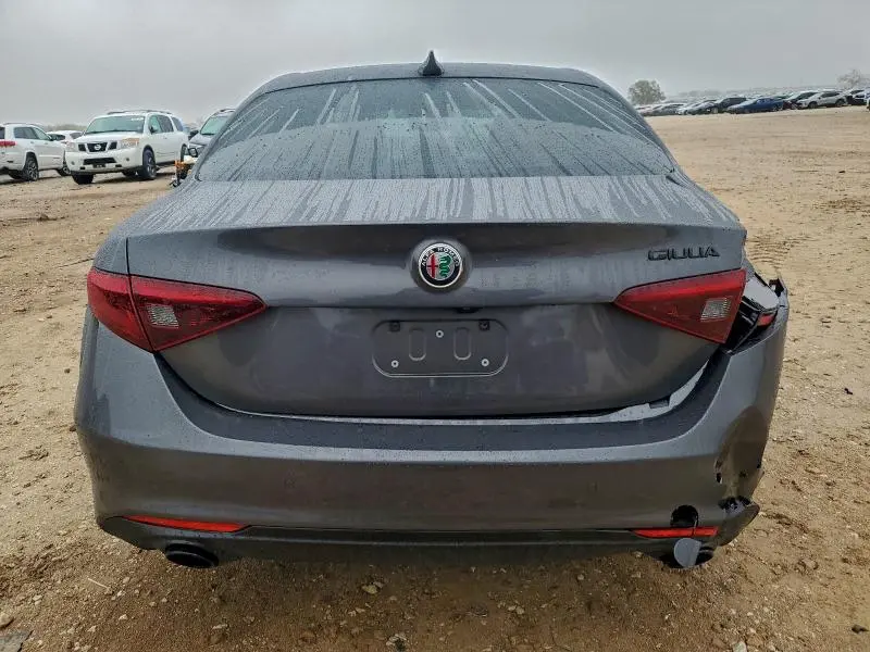 2020 ALFA ROMEO GIULIA TI  