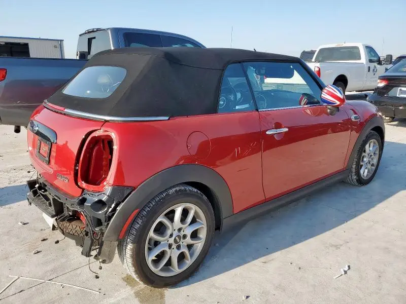 2018 MINI COOPER   