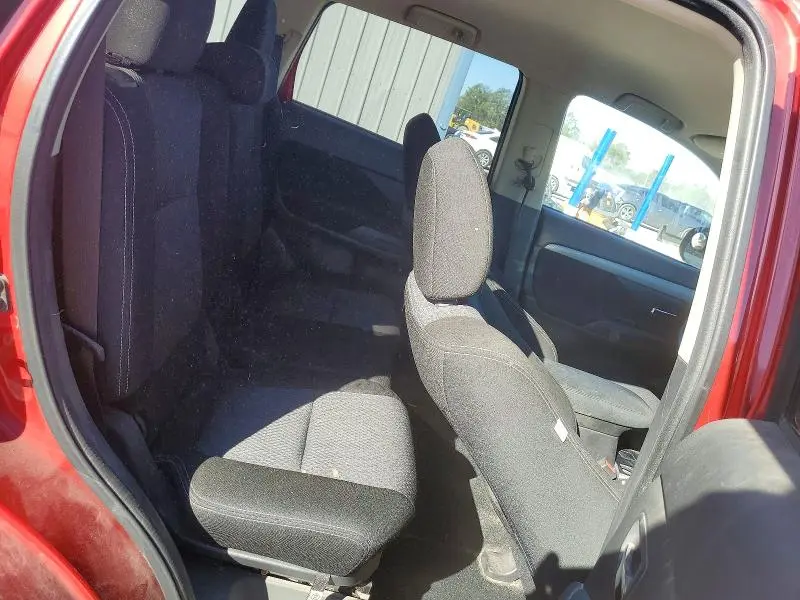 2018 MITSUBISHI OUTLANDER ES  