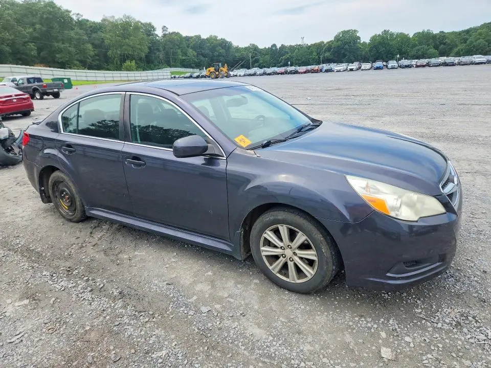 2010 SUBARU LEGACY 2.5I PREMIUM  
