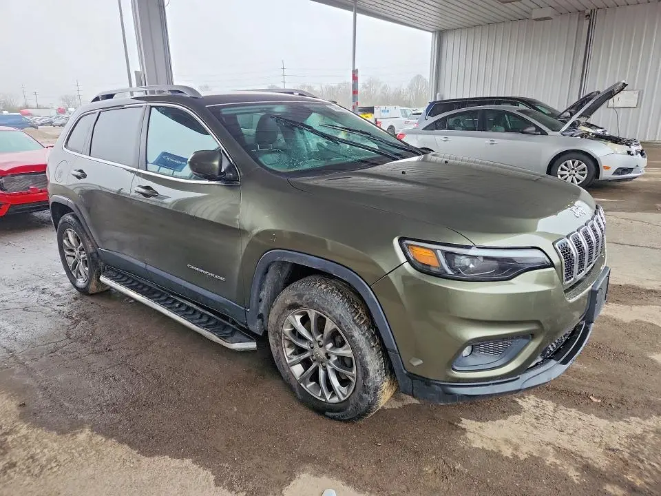 2019 JEEP CHEROKEE LATITUDE PLUS  