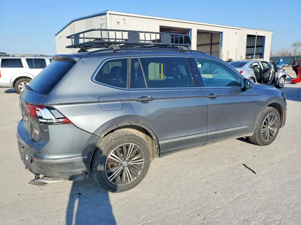 2018 VOLKSWAGEN TIGUAN SE  