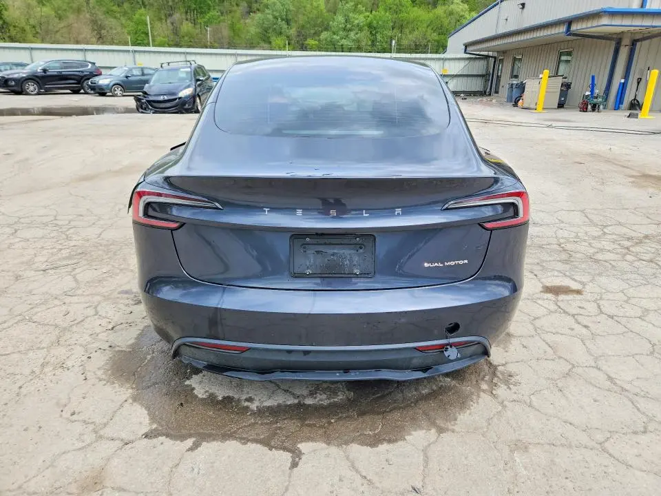 2025 TESLA MODEL 3   