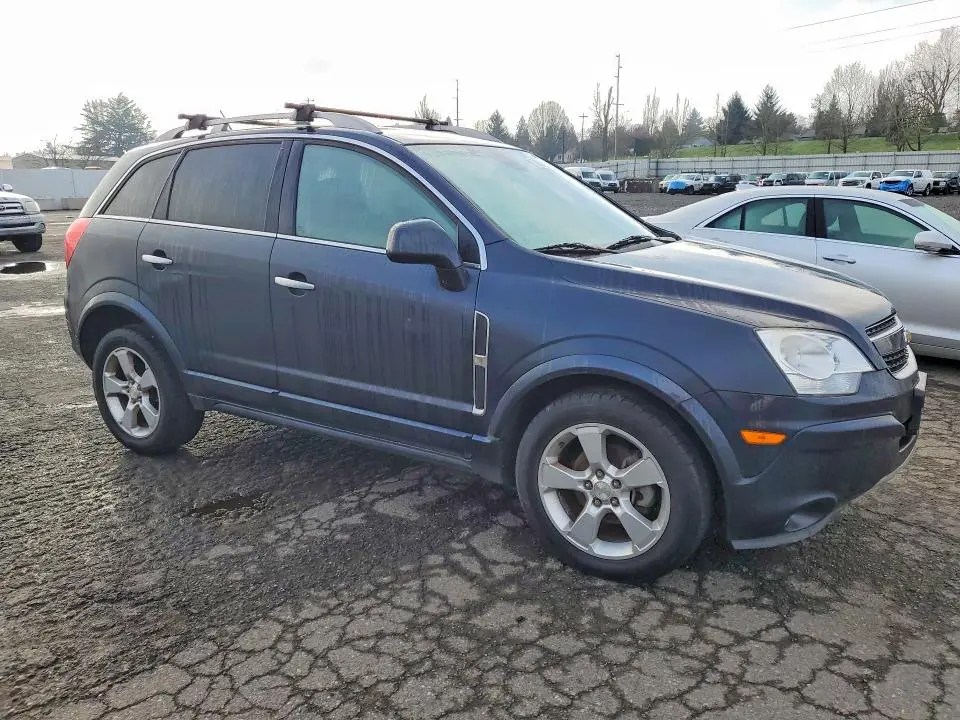 2014 CHEVROLET CAPTIVA LT  