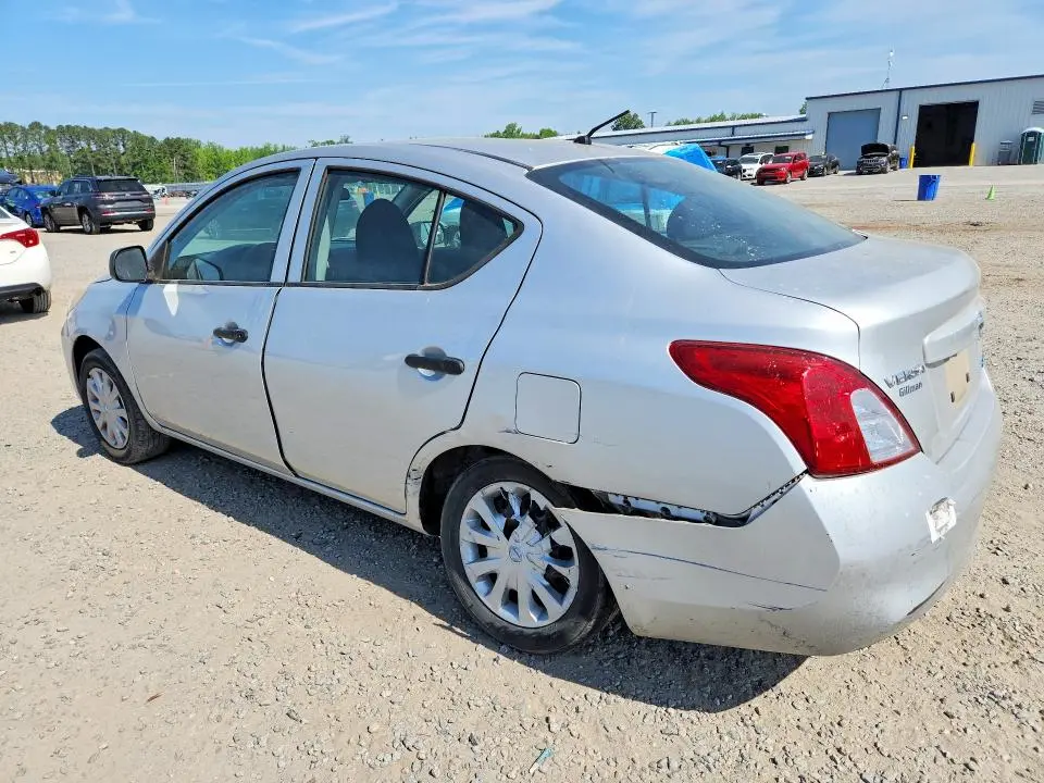 2013 NISSAN VERSA 1.6 S  
