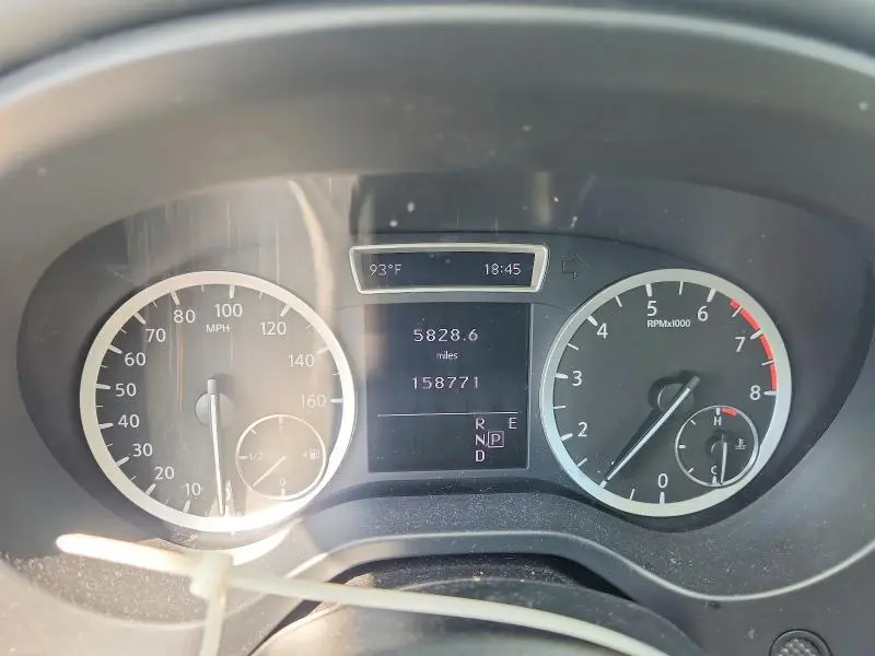 2019 INFINITI QX30 LUXE  