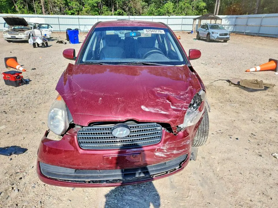 2010 HYUNDAI ACCENT GLS  