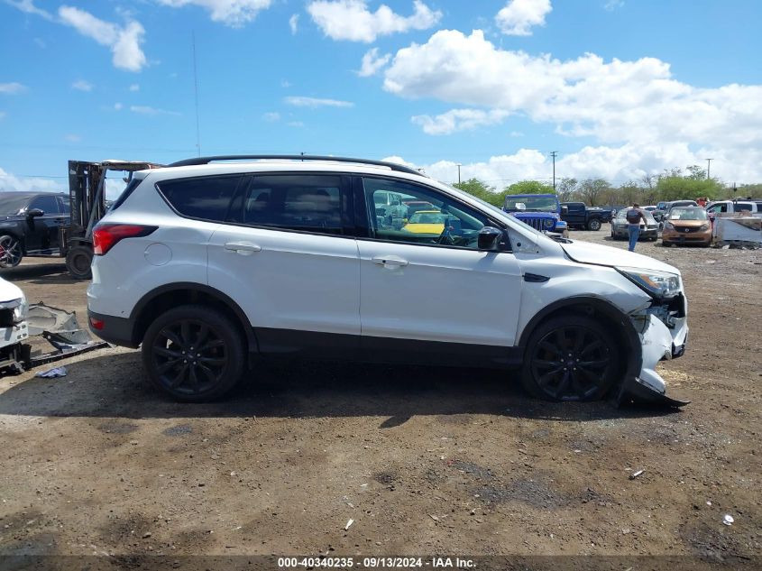 2019 FORD ESCAPE SE