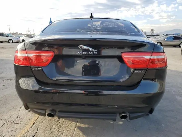 2018 JAGUAR XE   