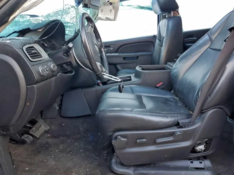 2012 CHEVROLET AVALANCHE LT  