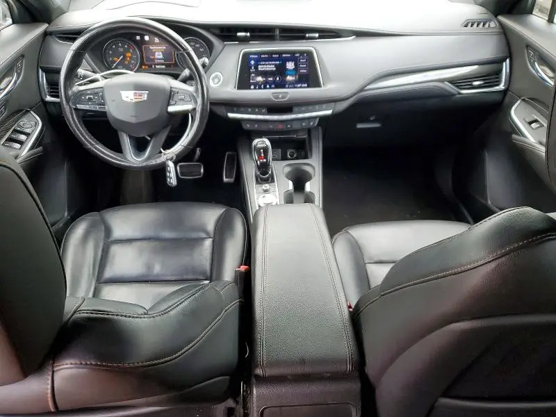 2020 CADILLAC XT4 SPORT  