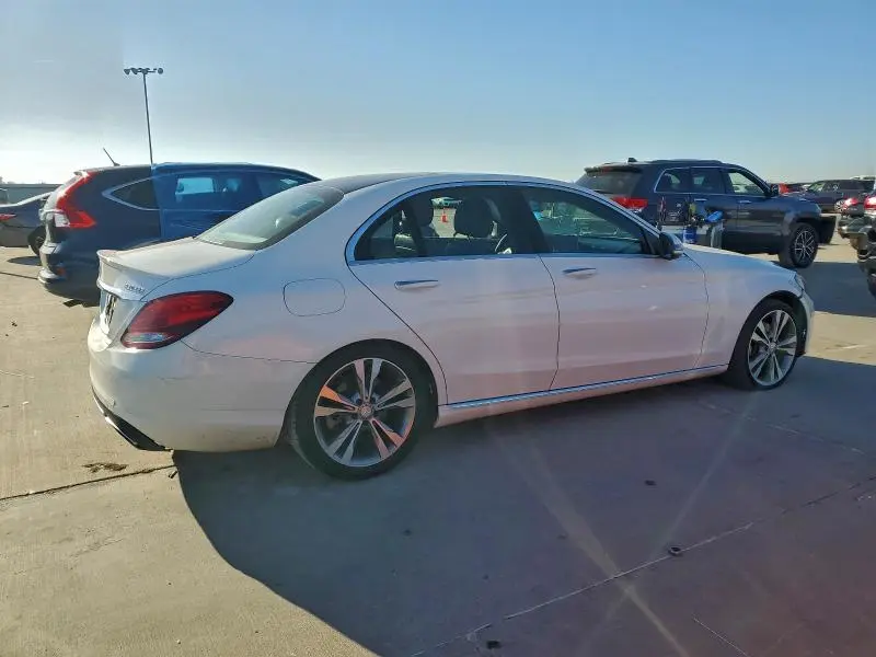 2016 MERCEDES-BENZ C 300  