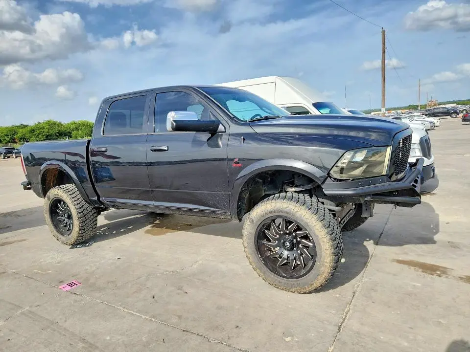 2017 RAM 1500 LARAMIE  
