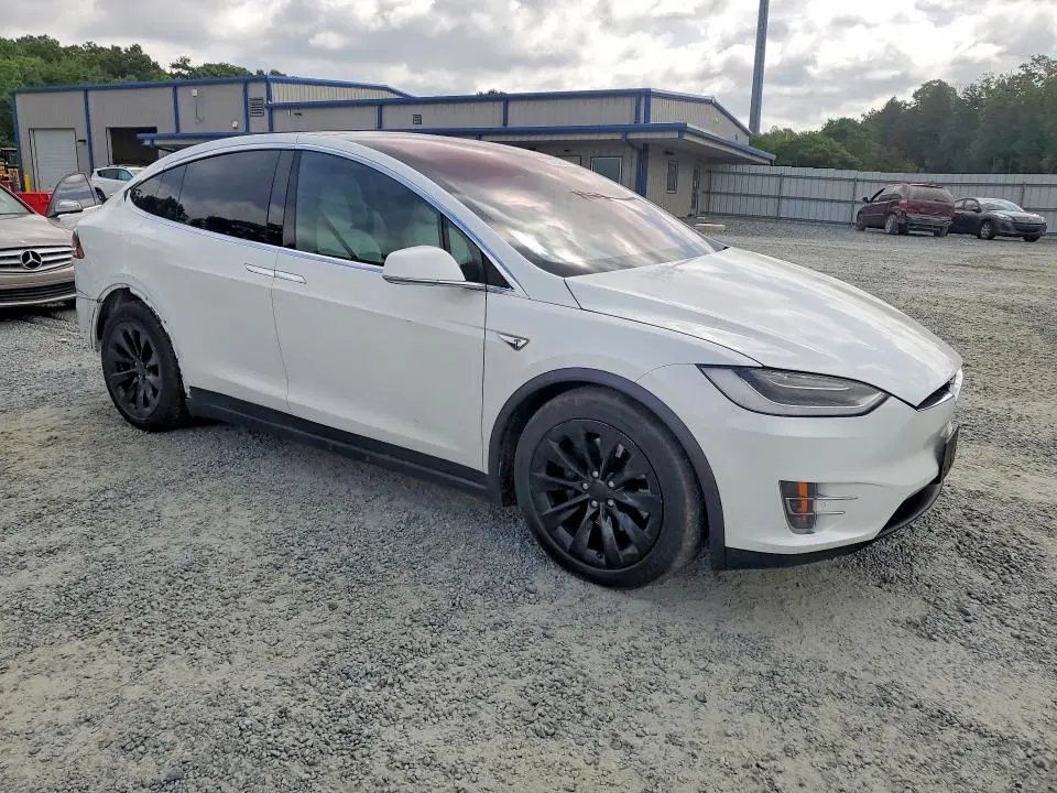 2016 TESLA MODEL X   