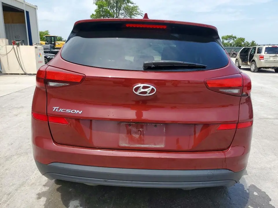 2020 HYUNDAI TUCSON SE  