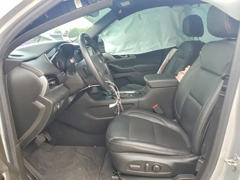 2022 CHEVROLET TRAVERSE LT  